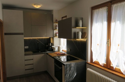 Pur Apartment | 2-stöckige Wohnung mit privatem Gartenbereich by Interhome