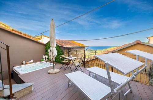 Lingueglietta Apartment | A charming historic house