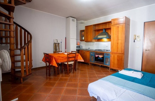 Centro Storico Apartment | A comfortable 65 sqm apartment, suitable for up to 3 people, located on the first floor of a building without an elevator (access via stairs).The property is strategically located just 50 meters from the hospital.Piacenza city center is easily accessible