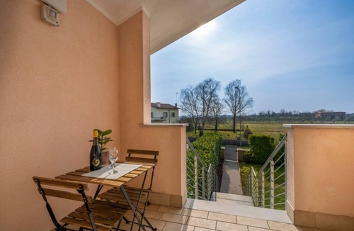 Udine House | A comfortable and bright 40 sq m studio apartment, perfect for two people, located on the first floor of a small villa (no elevator).The property is located in an extremely quiet area surrounded by greenery, with a cycle path nearby. Guests can easily re