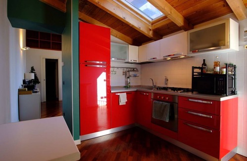 Centro Storico Apartment | A comfortable flat of 50sqm, ideal for four people, located on the third floor of a building without an elevator (access via stairs).The property is situated in the historic center, within the restricted traffic zone, just steps away from the Cathedral &