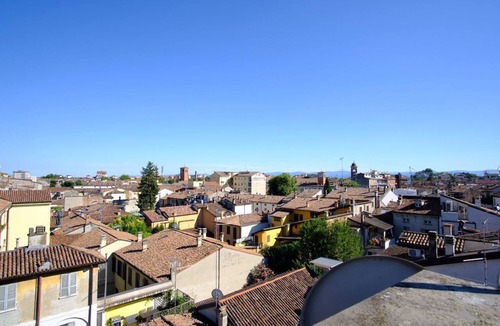 Centro Storico Apartment | A comfortable flat of 50sqm, ideal for four people, located on the third floor of a building without an elevator (access via stairs).The property is situated in the historic center, within the restricted traffic zone, just steps away from the Cathedral &