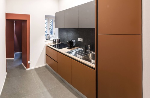 Quartieri Spagnoli Apartment | A stone's throw from Via Toledo - Naples
