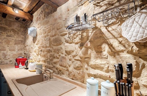 Civitella Benazzone Apartment | A wonderful apartment in a traditional village in the heart of Umbria