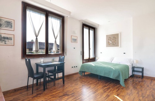 Le Cure Apartment | Adelaide Penthouse - Rooftop Terrace & View of the Cathedral