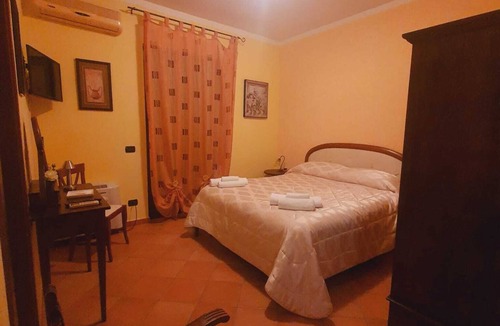 Senerchia Other | AGRITURISMO LA ROVERELLA ROOM N2 Cozy and familiar,