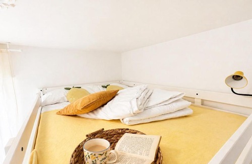 Assenza Apartment | Ai Limoni Beths House