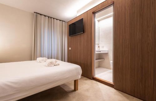 Costa Volpino House | Aima Boutique Rooms