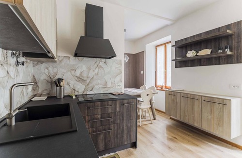 Cortina d'Ampezzo Apartment | Alessandra Apartment - Spacious and bright ground-floor apartment near pedestrian-cycleway