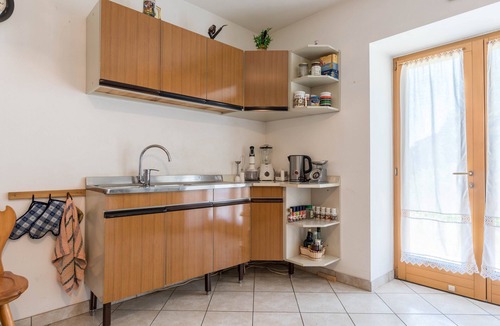 Palu del Fersina House | Alpine Holiday Home "Baita Serpillo" with Unique Mountain Views and Private Garden