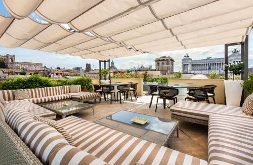 Rome City Centre Apartment | Amazing Penthouse Piazza Venezia