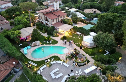 Sant'Agata sui Due Golfi Villa | AMORE RENTALS - Resort Ravenna with Swimming Pool, Hot Tubs, Terraces, Ideal for Events