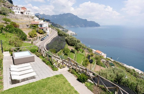 Pogerola Villa | Antico Sogno 10, exclusive property near Amalfi with Jacuzzi