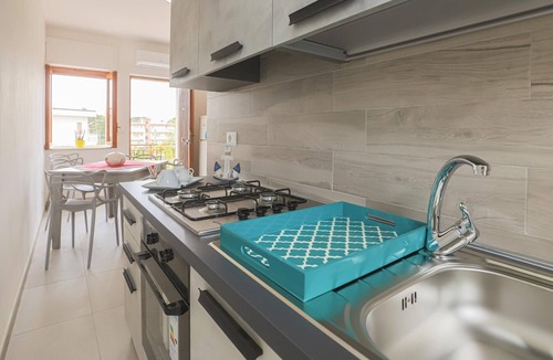 Paestum Apartment | Apartment 8 with Sea View, Wi-Fi and Air Conditioning