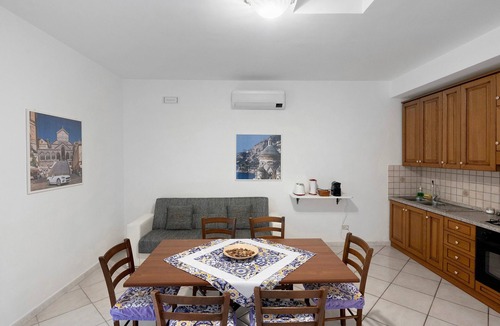 Nerano Apartment | Apartment 'Amalfi Apartment' with Sea View, Wi-Fi and Air Conditioning