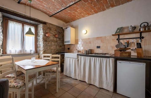 Monastero Bormida Apartment | Apartment Appartamento Galli by Interhome