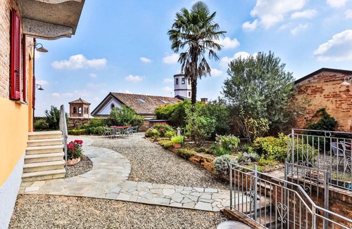 Mombaruzzo Apartment | Apartment Appartment Barbera - Villa Pesce- Mombaruzzo by Interhome