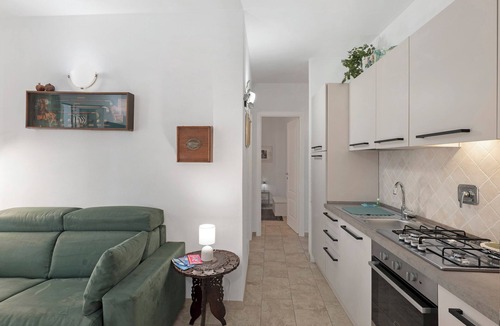 Cipressa Apartment | Apartment 'Bosco' with Wi-Fi