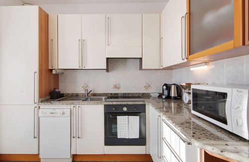 Valtellina Apartment | Apartment 'Bossi View' with Mountain View, Wi-Fi and Air Conditioning