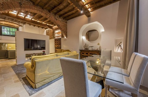 Oltrarno Villa | Apartment Bucaneve - One Bedroom Villa, Sleeps 4