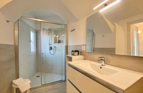 San Massimo Apartment | Apartment Casa Rosa Tre- 45 Quadratmeter Wohnung und Parkplatz by Interhome