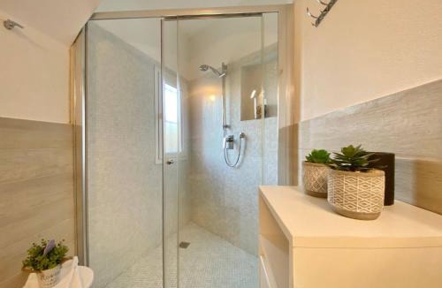 San Massimo Apartment | Apartment Casa Rosa Tre- 45 Quadratmeter Wohnung und Parkplatz by Interhome
