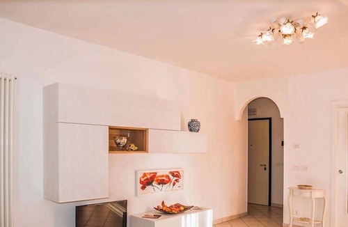 Lido di Jesolo Apartment | Apartment 'Casa Stella 03' with Private Terrace and Air Conditioning