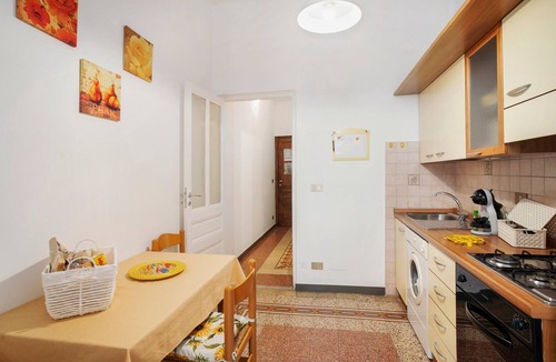 Imperia Apartment | Apartment 'Casa Vacanza Teresita' with Private Terrace, Wi-Fi, and Air Conditioning