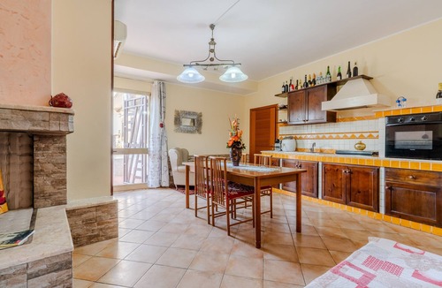 Matino Apartment | Apartment 'Casula Salento' with Private Garden, Wi-Fi and Air Conditioning