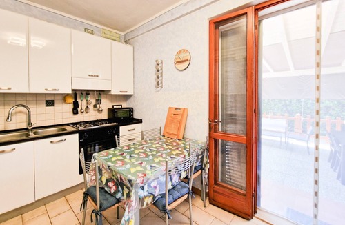 Rio nell'Elba Apartment | Apartment 'Cristina' with Private Terrace, Wi-Fi and Air Conditioning