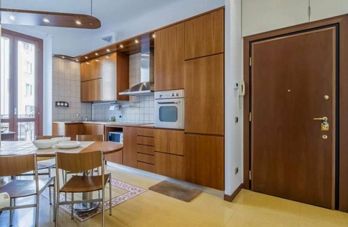 Porta Romana Villa | Apartment Da Vinci - Three Bedroom Villa, Sleeps 7