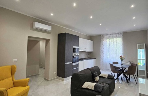 Lagaccio Apartment | Apartment downtown 250m from station marittime train principe