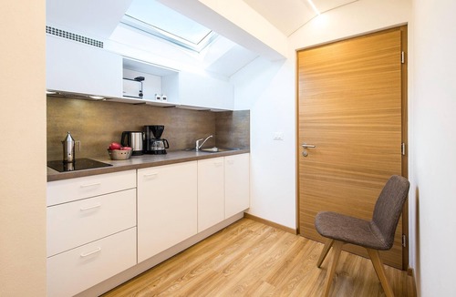 Tirolo Apartment | Apartment in Dorf Tirol near Tirol Castle