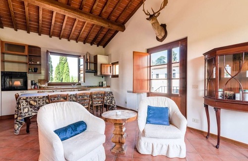 Laterina Apartment | Apartment in Laterina with garden
