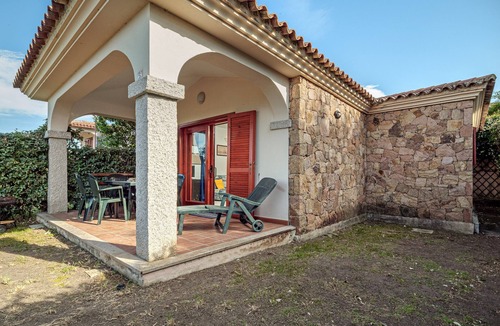 San Teodoro Apartment | Apartment 'Lu Carrulu' with Sea View, Private Terrace and Air Conditioning