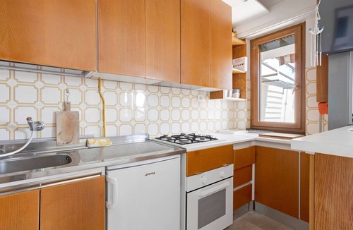 Valle Santa Apartment | Apartment 'Juliet - in Liguria 5 Terre' with Sea View, Private Terrace and Wi-Fi