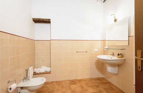 Asciano Apartment | Apartment Le Biancane delle Crete Senesi Aciano Siena