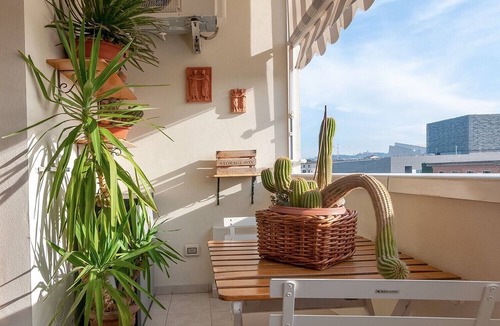 Porta al Prato Apartment | Apartment 'Leopolda' with Private Terrace, Wi-Fi and Air Conditioning