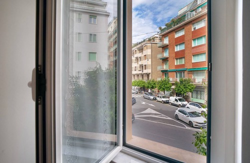 Alassio Apartment | Apartment 'Mirafiori' with Air Conditioning