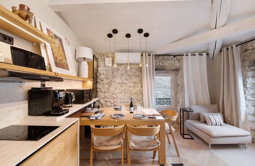 Brenzone sul Garda Apartment | Apartment Montagna (45 m2) with shared terrace, sauna and lake view