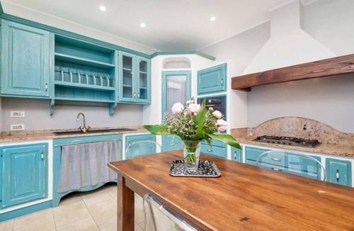Riomaggiore Apartment | Apartment 'Orizzonte Damare' with Sea View, Wi-Fi and Air Conditioning