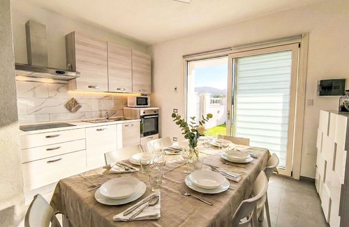 Posada Apartment | Apartment Orvile by Interhome