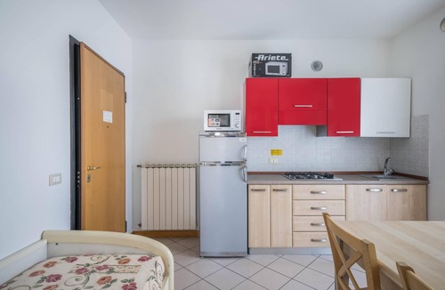 Bibione Apartment | Apartment Villa Ines Bilocale 1 with Air Conditioning & Garden