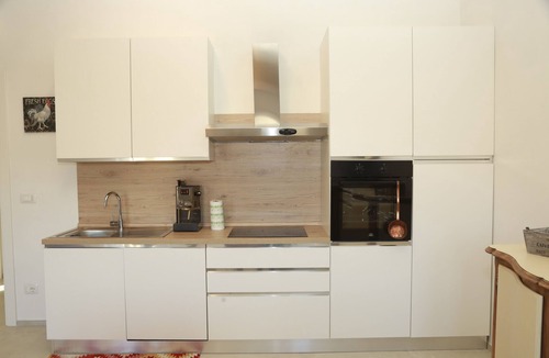 Vinchio Apartment | Apartment with outdoor pool and whirlpool, sauna, Wi-fi,a/c and free parking