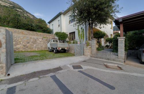 Pomonte Apartment | Appartamento Pomonte la Posta - Goelba