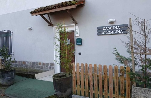 Oleggio House | At 9 minutes from Milan Malpensa I rent bed with breakfast, pets allowed