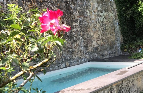Monteleone d'Orvieto House | Authentic Country House with Pool between Umbria and Tuscany – Casa Buganza