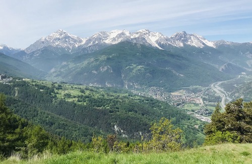 Oulx Apartment | Baita Gran Bosco: Large apartment for 4 people