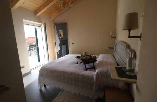 Velva Bed & Breakfast | bbveleura