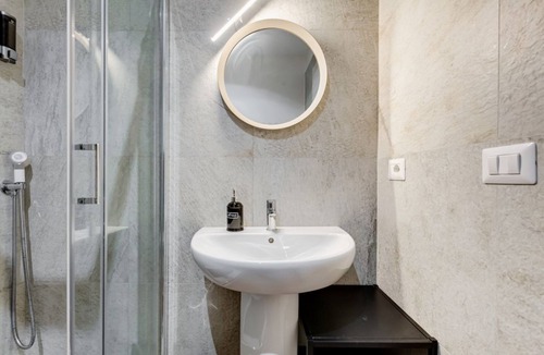 Rome City Centre Apartment | BDC - Majestic 4-Bdr